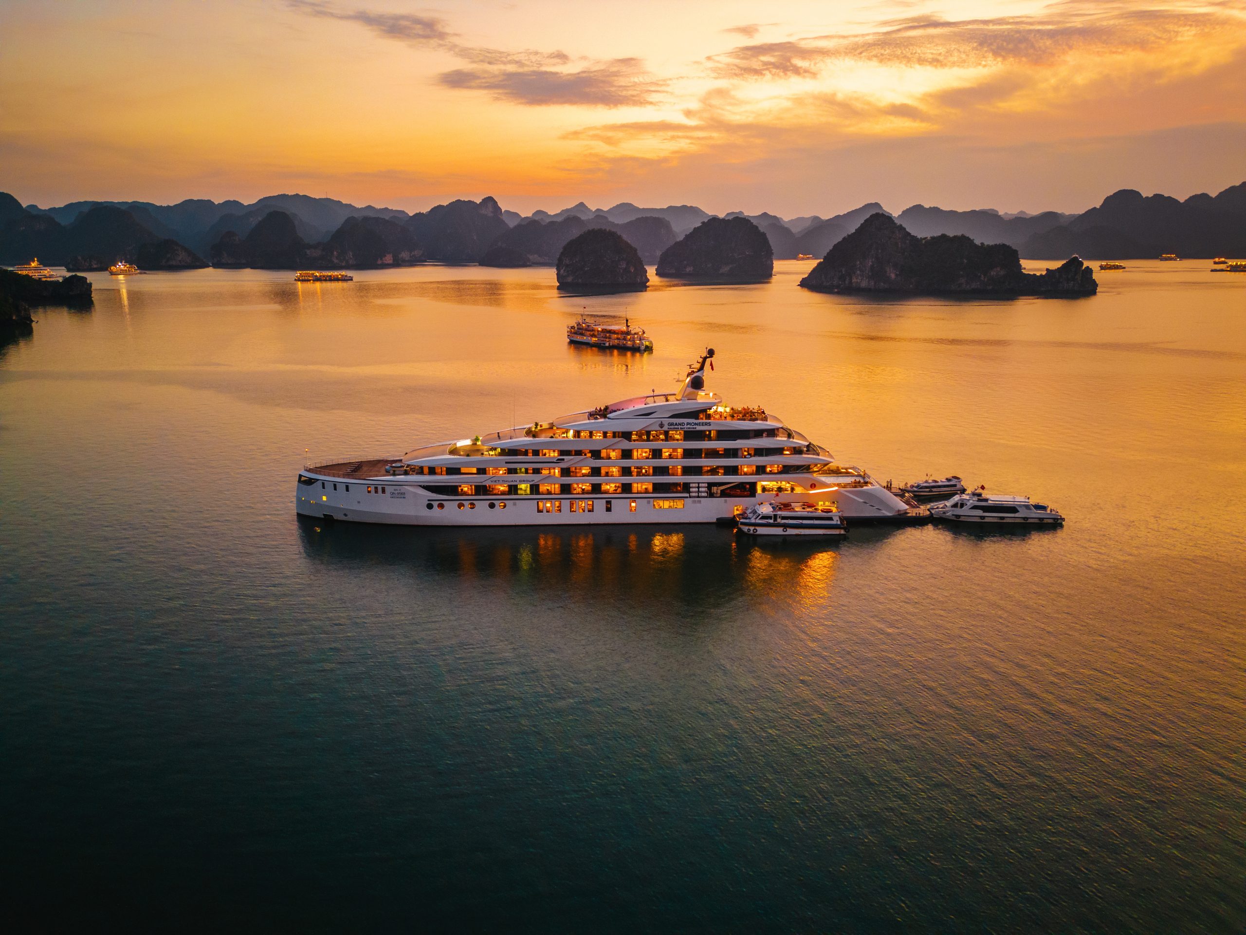 Ha Long Bay in July: Complete Weather Guide, Cruise Tips & Best Things to Do